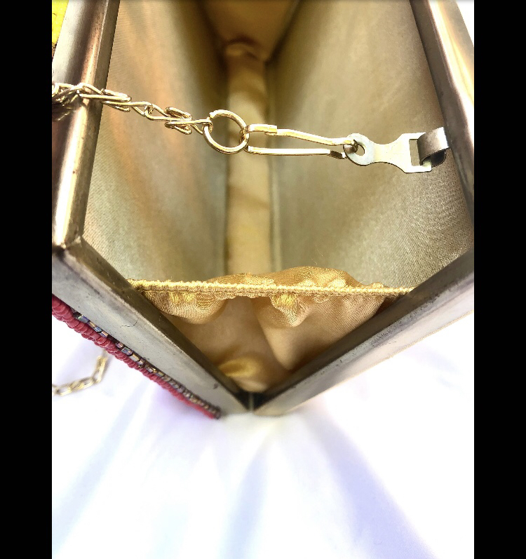 Vintage Beaded Clutch Bag, Seed Bead Crossbody Bag image indicator(6)