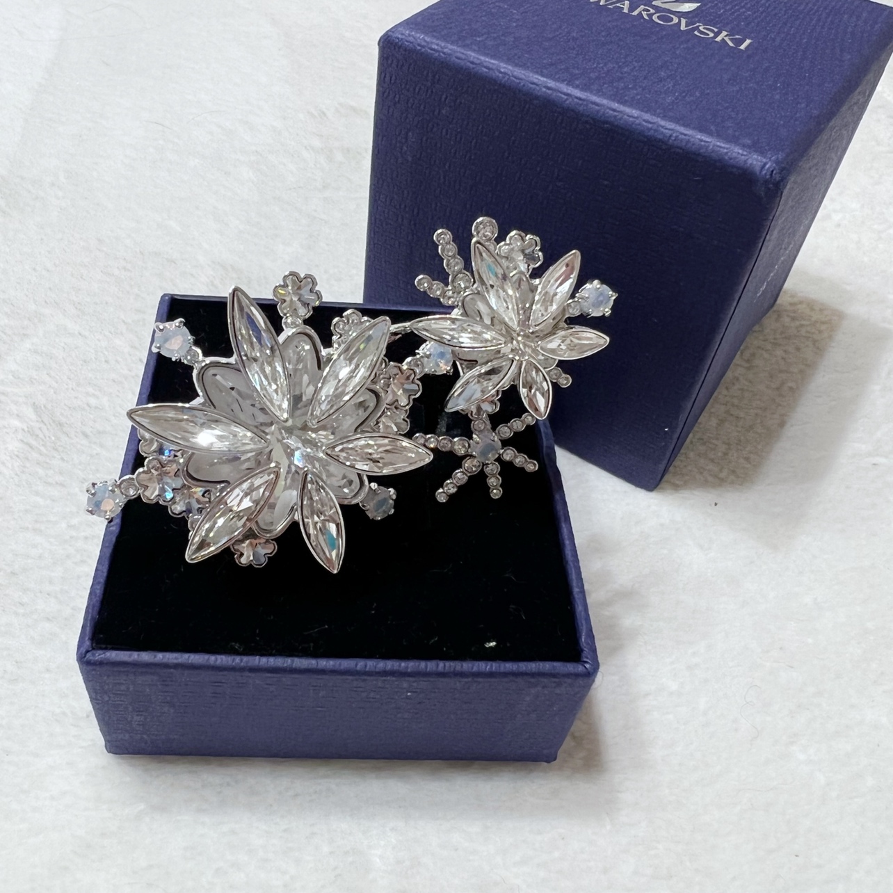 NEW Swarovski Double Finger Ring - photo 3