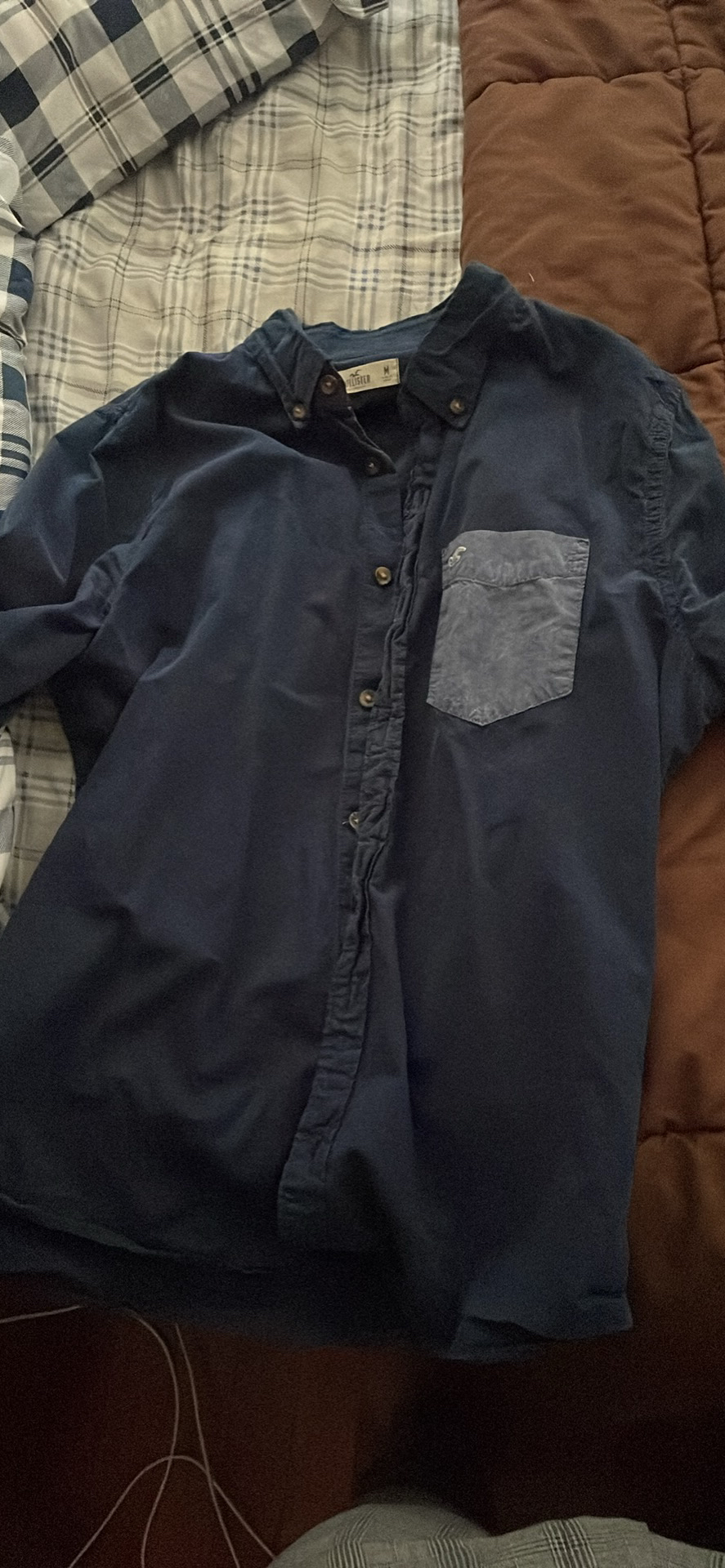 American Eagle navy blue shirt, medium size #Declutter