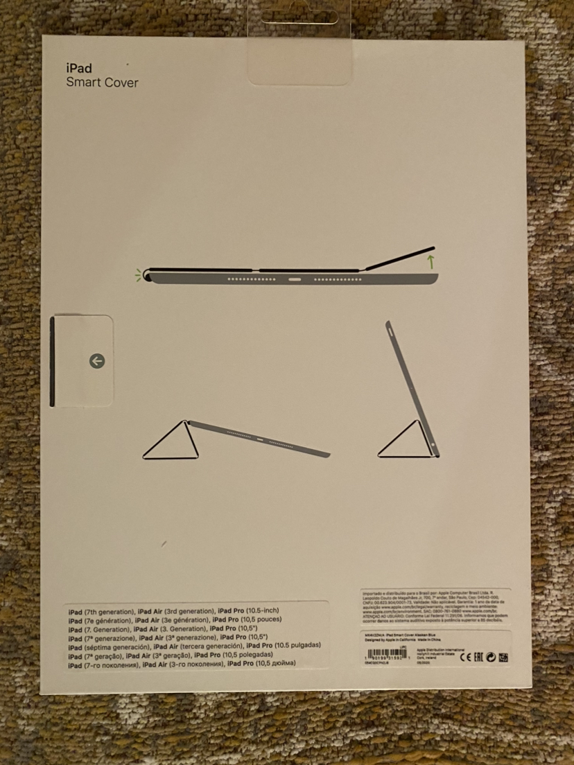 iPad Smart Cover BNIB image indicator(3)