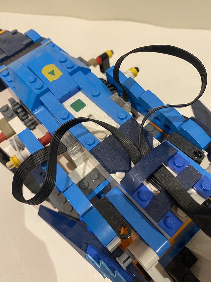 Lego Ninjago Stormbringer Dragon with Move Hub image indicator(4)