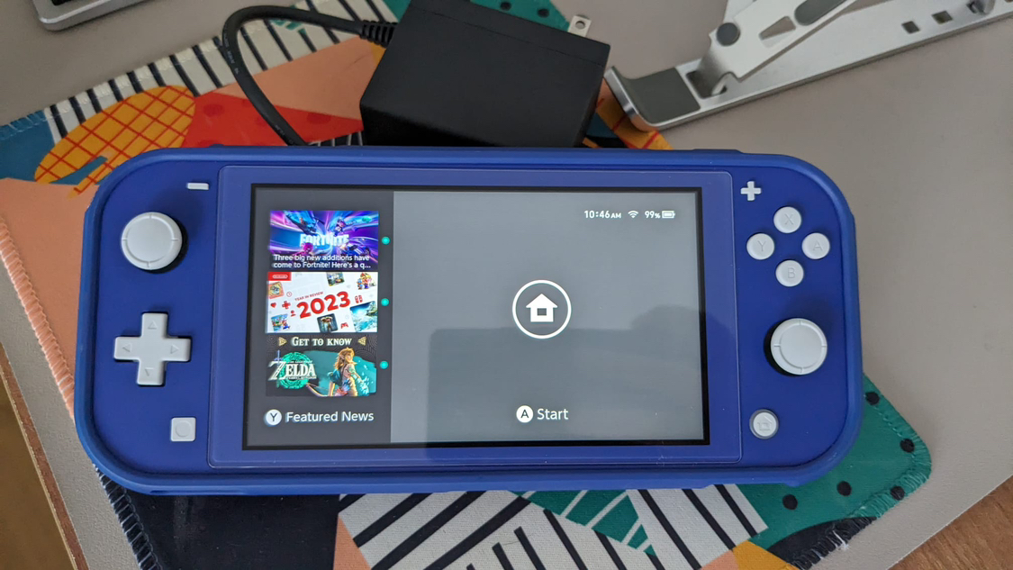Nintendo Switch Lite thumbnail