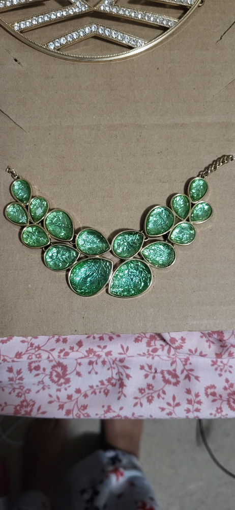 costume jewelry necklace - photo 3