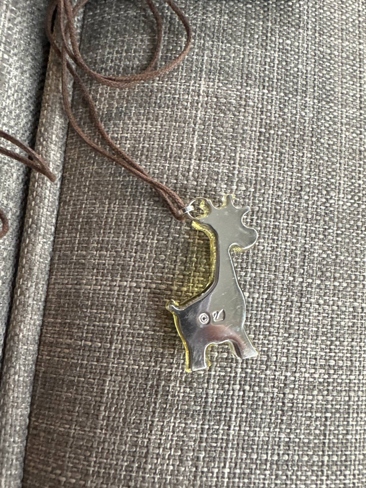 Swarovski Crystal Giraffe necklace image indicator(3)