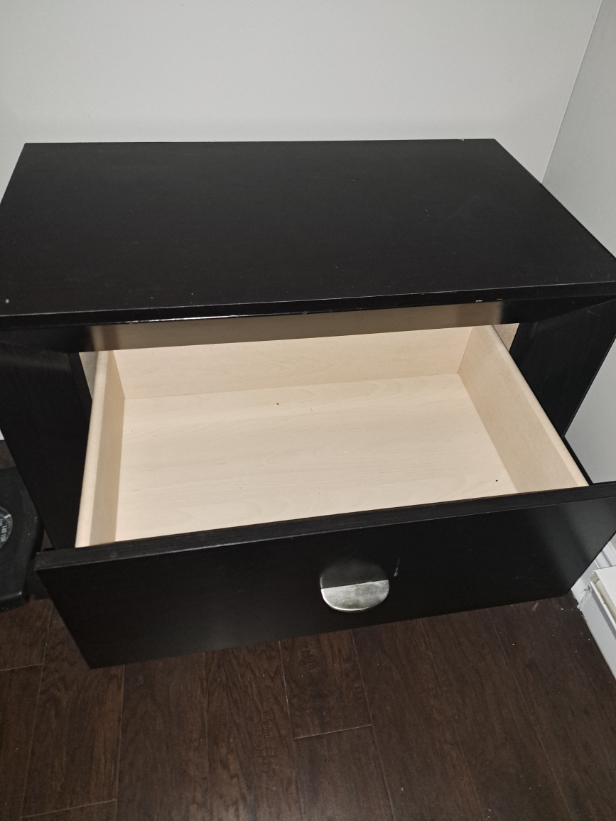 night table - photo 2