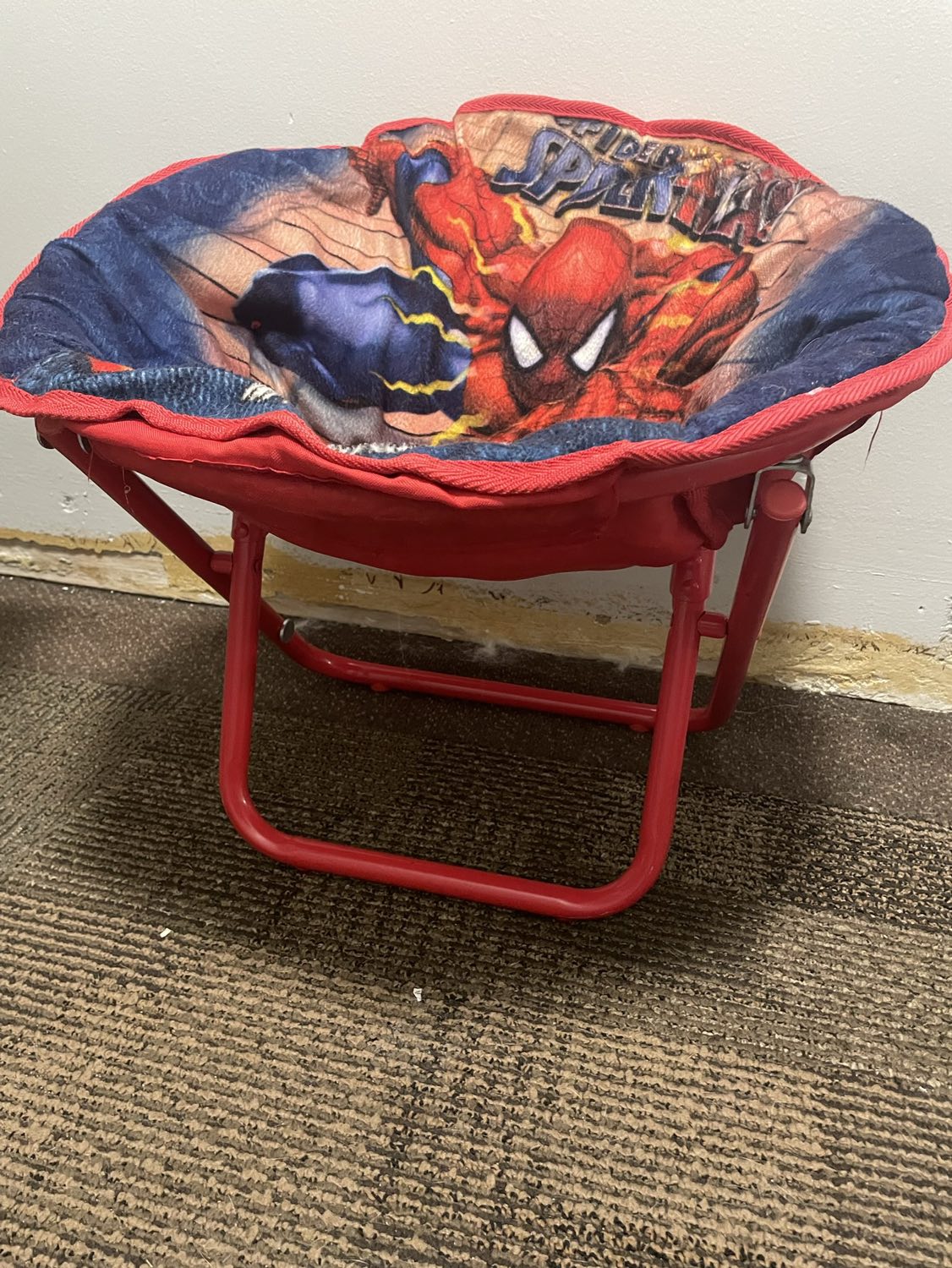 Toddler Saucer/moon chair image indicator(2)