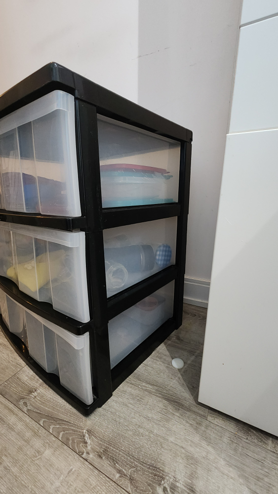plastic drawers - photo 2