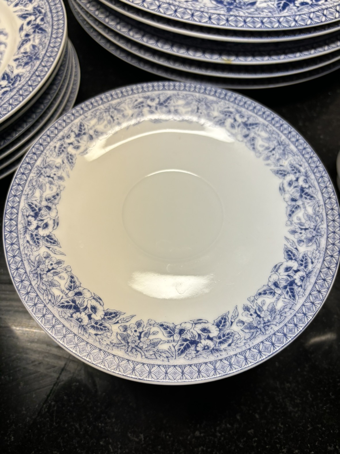 Dinnerware - photo 3