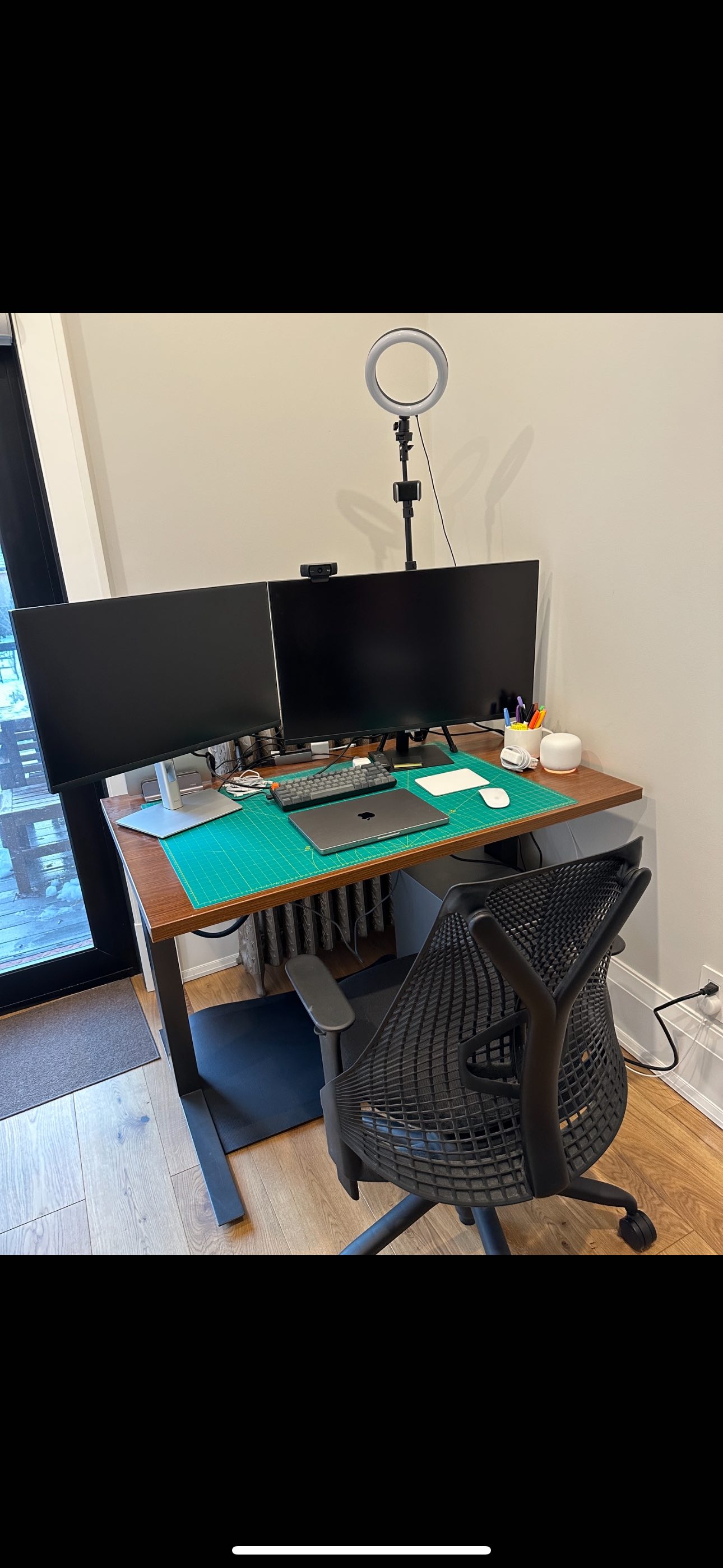 Herman Miller Nevi Sit-to-stand Desk thumbnail