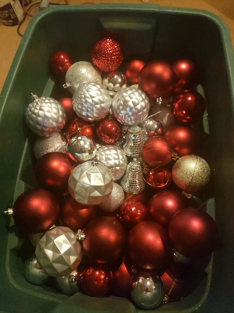 Christmas balls image indicator(2)