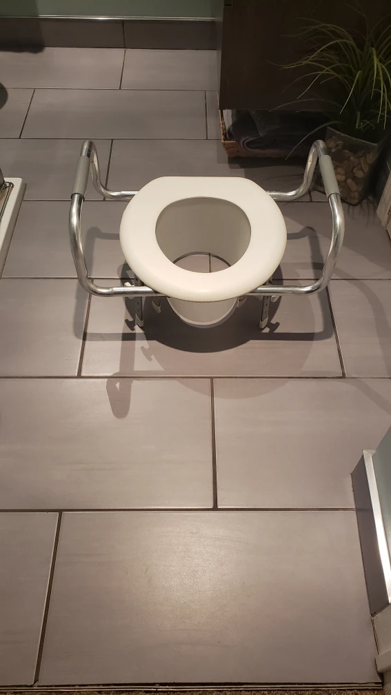Raised toilet seat - photo 2