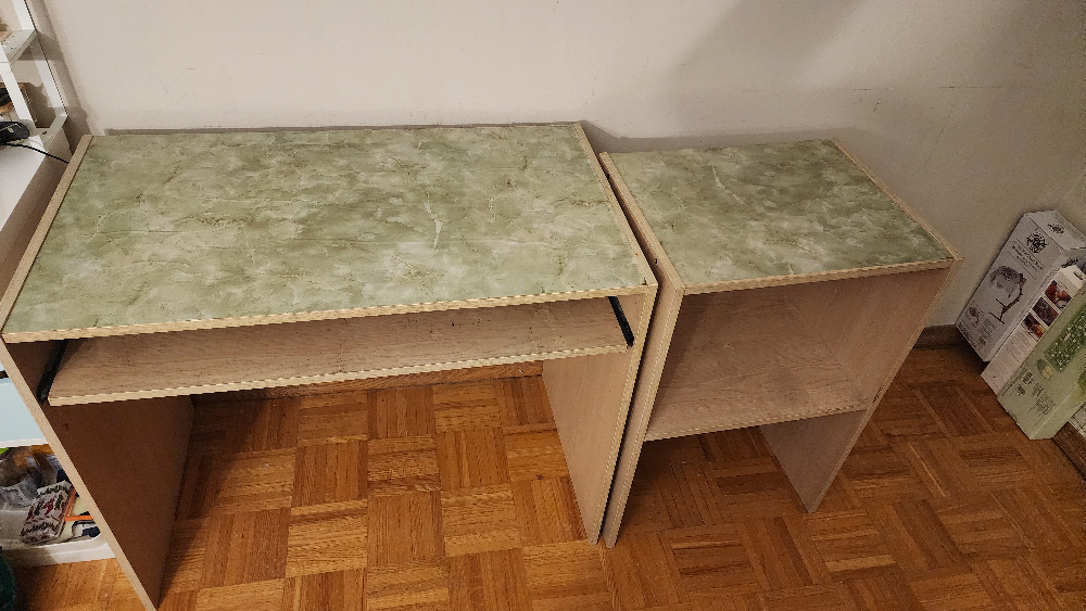 ikea working desks - photo 2