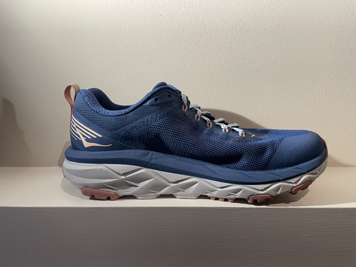 HOKA WOMEN'S CHALLENGER ATR 5 B WIDTH RUNNING SHOE - photo 2