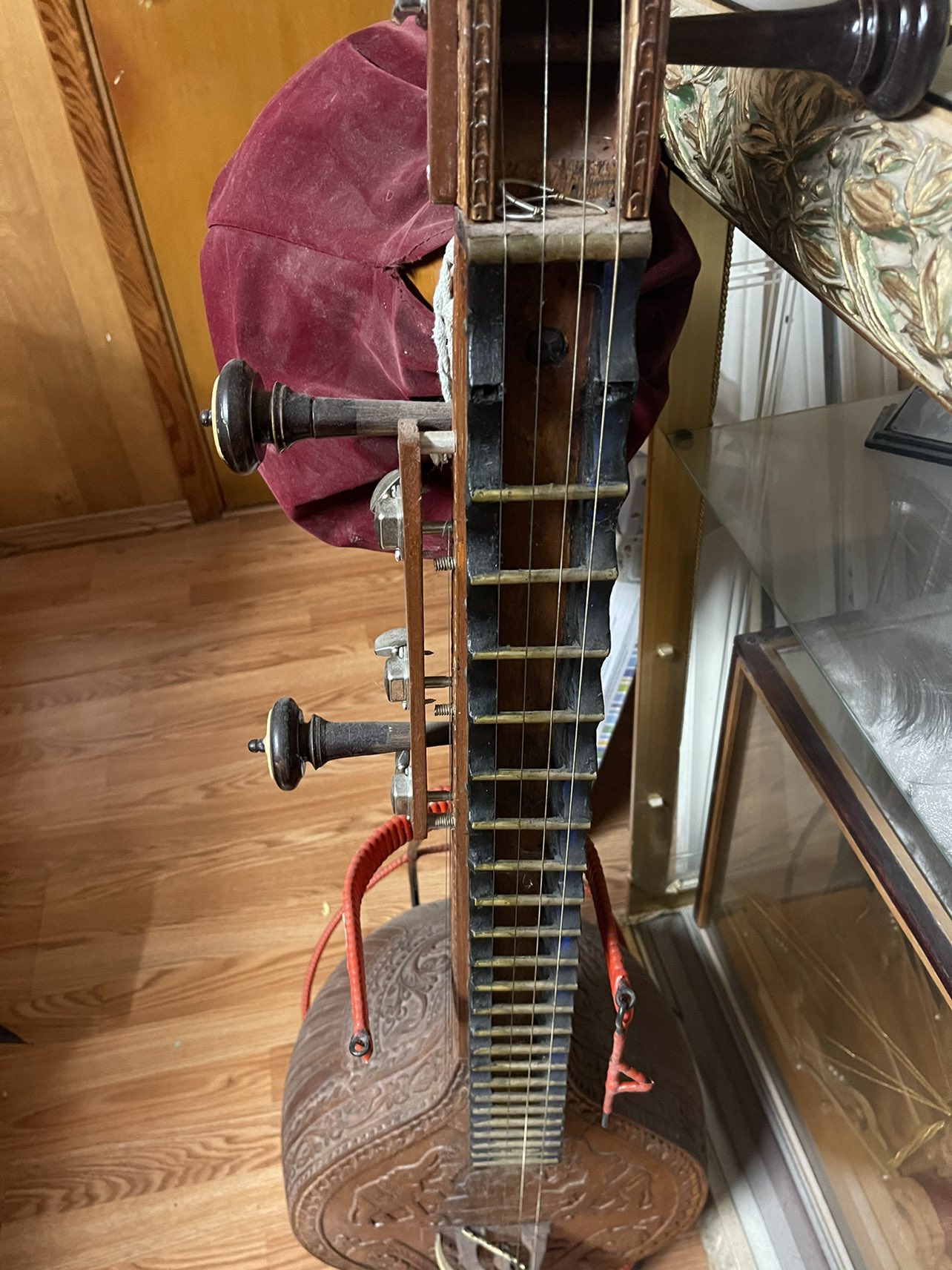 Veena- Indian classical instrument - photo 4