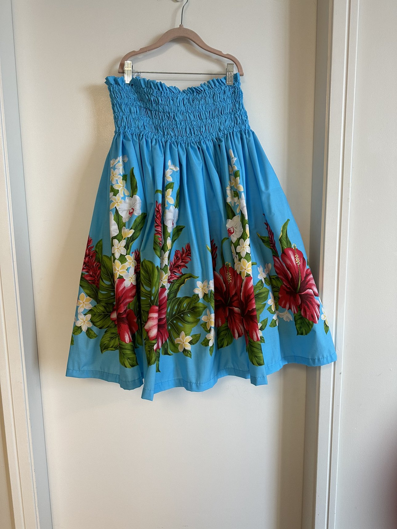 Hawaiian Pa'u Hula Flower women's skirts thumbnail