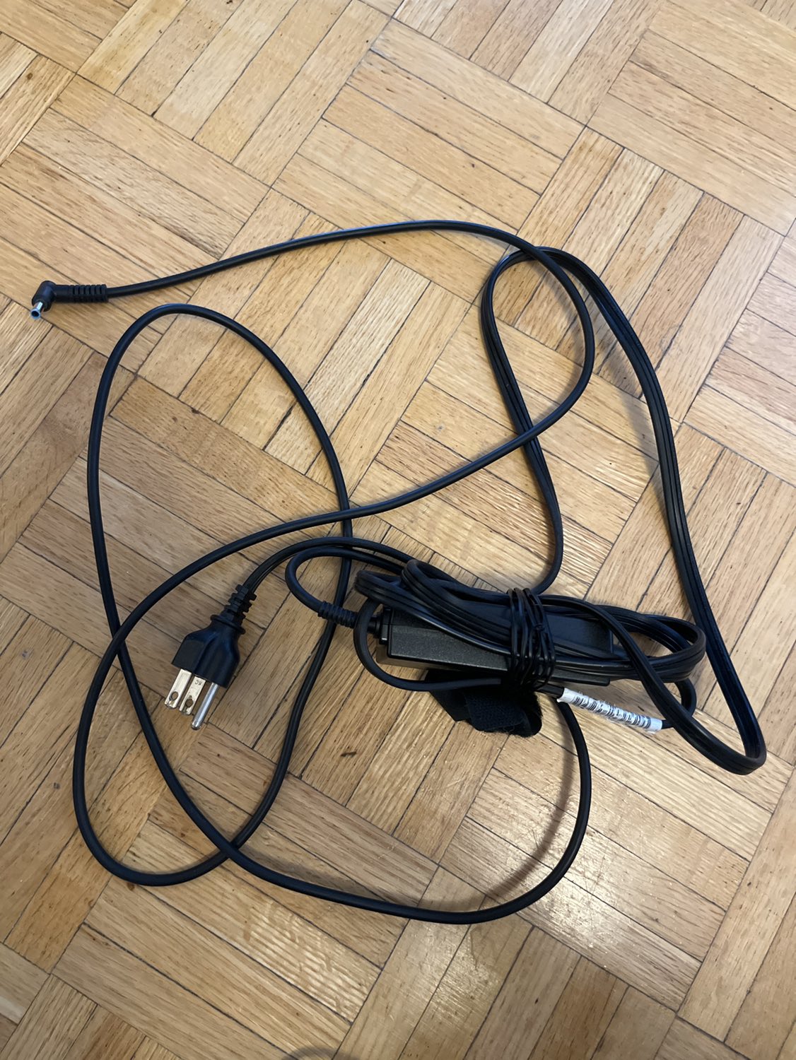 Laptop charger thumbnail