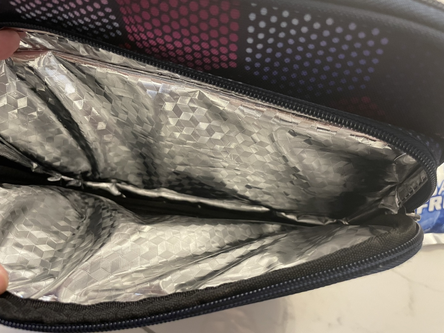 Roots insulated lunch bag (with ice pack) - photo 5