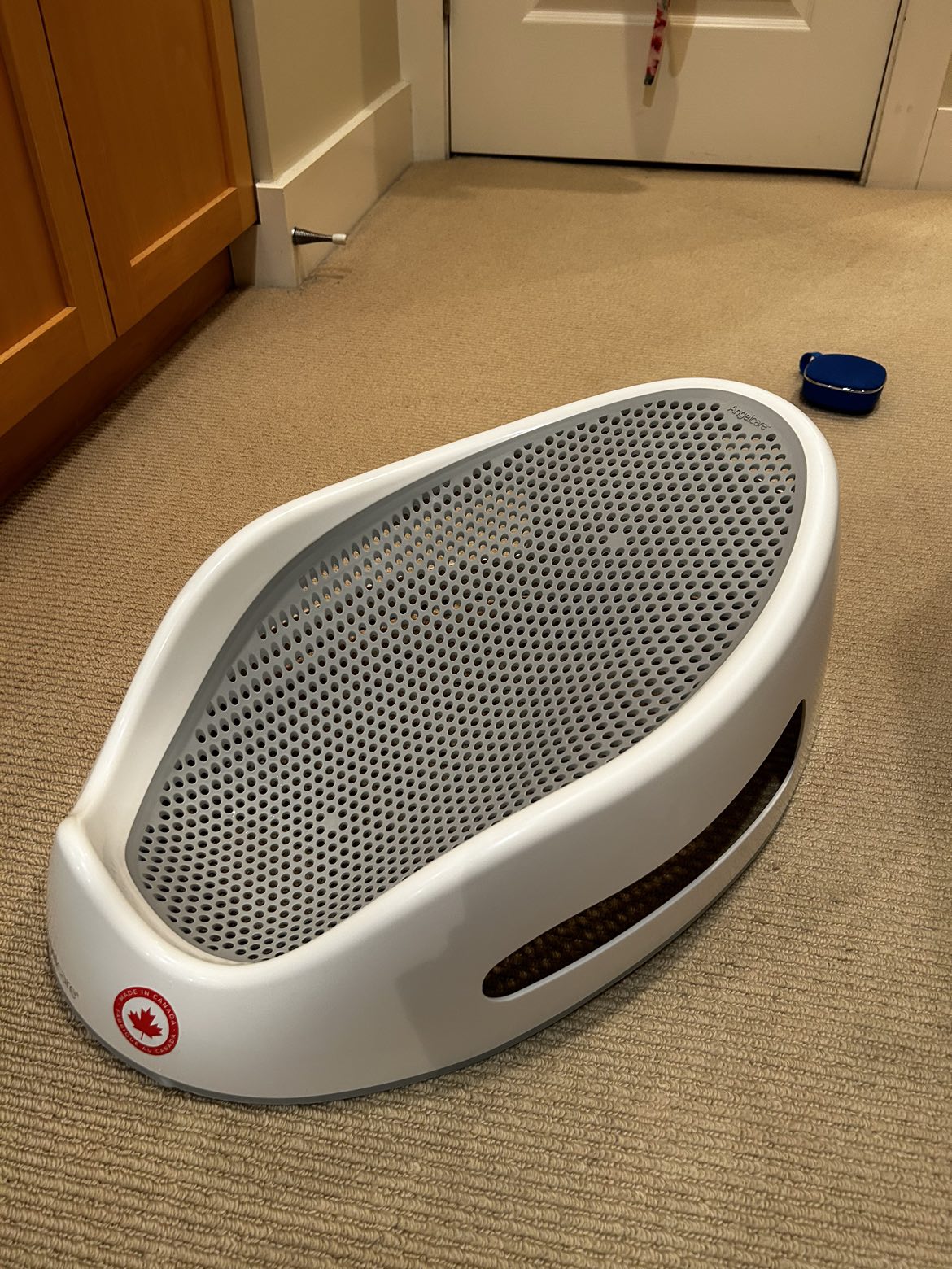 Like New Angel Care Infant Bath Insert - photo 2