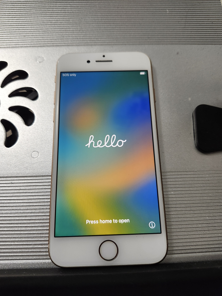 Iphone 8 Rose gold image indicator(2)