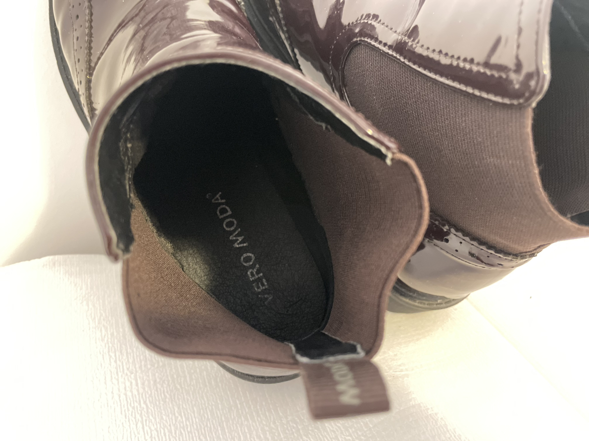 Vero Moda - Patent Ankle Boots (size US8) image indicator(6)