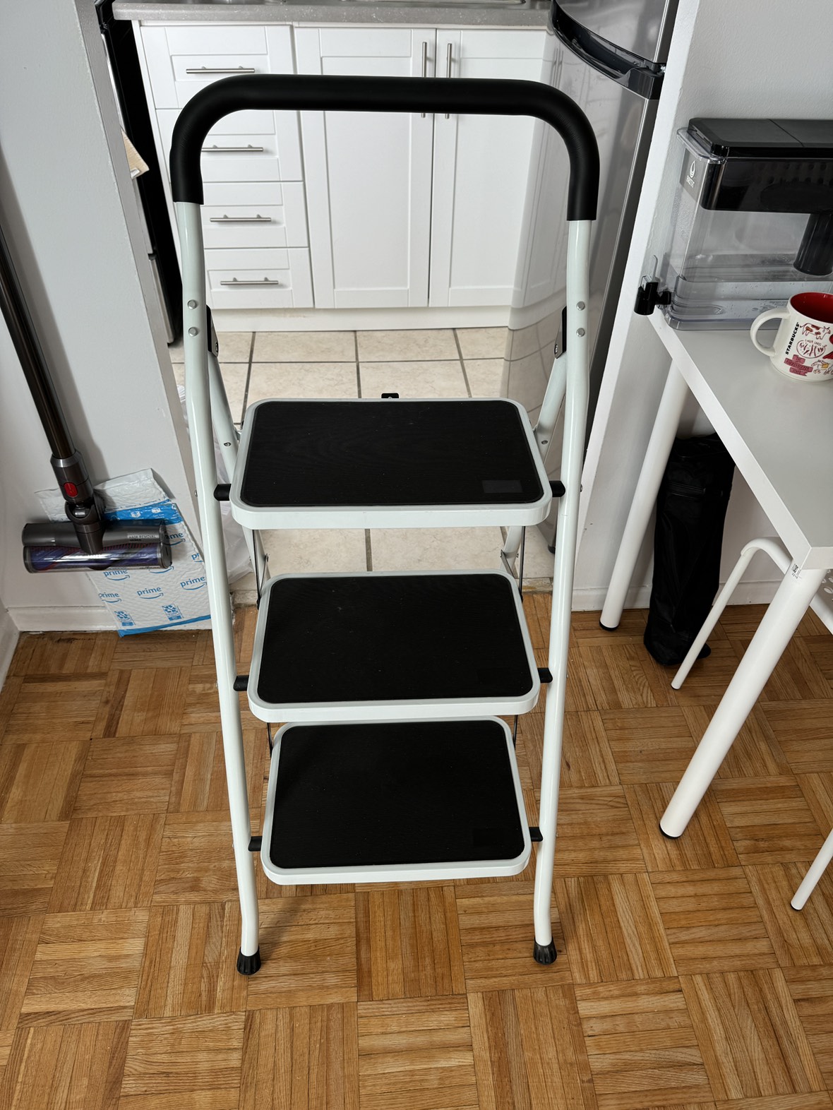 3 Step Ladder - Foldable - photo 2