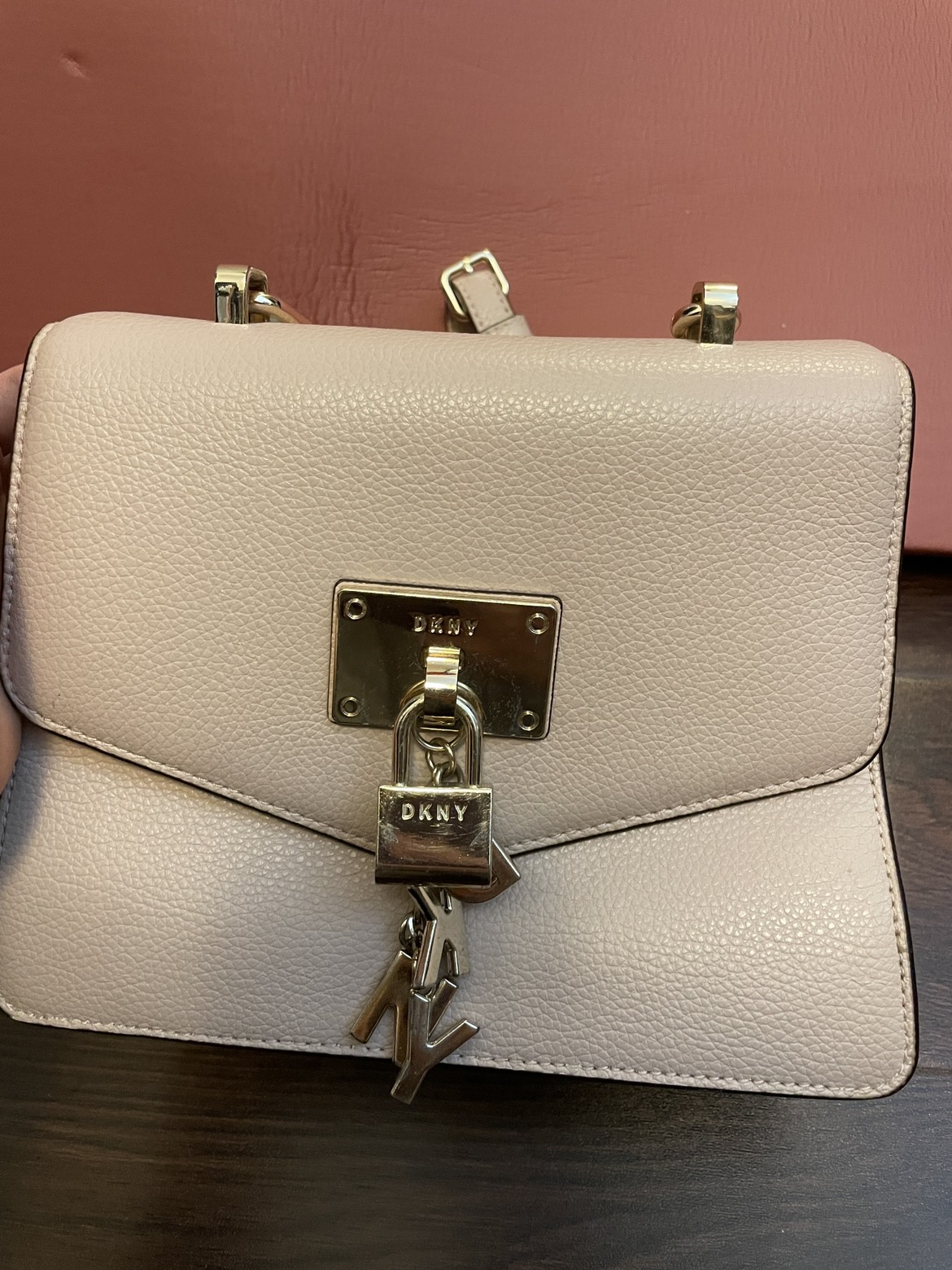 DKNY soft pink crossbody purse - photo 2