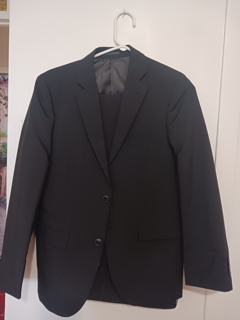 coat and pent brand new $60 image indicator(2)