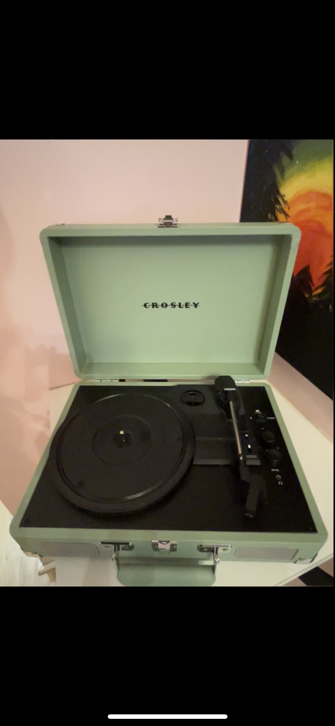 Crosley Vinyl Player + Built in Speaker - 98% New Full Box