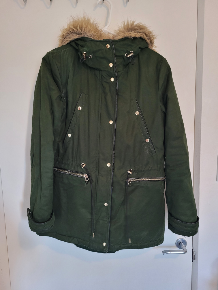 Zara parka thumbnail