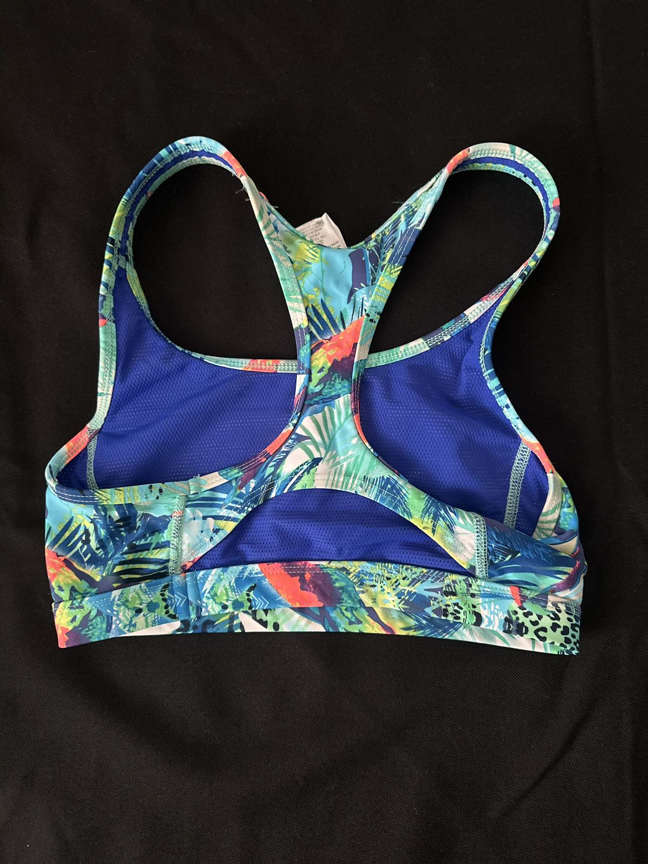 Adidas+Breathe(Body Glove)+Move(Ardene) Workout Bundle (3) image indicator(3)