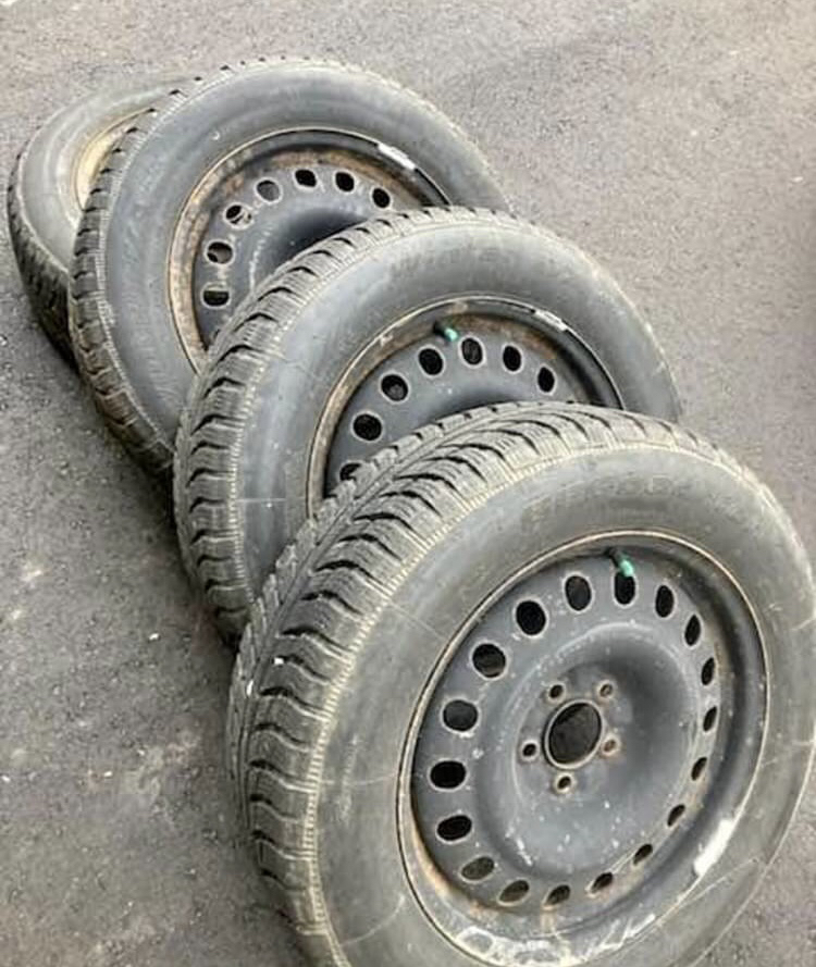 🚩Winter Tires on rims 225/65R17 🛞🛞🛞🛞