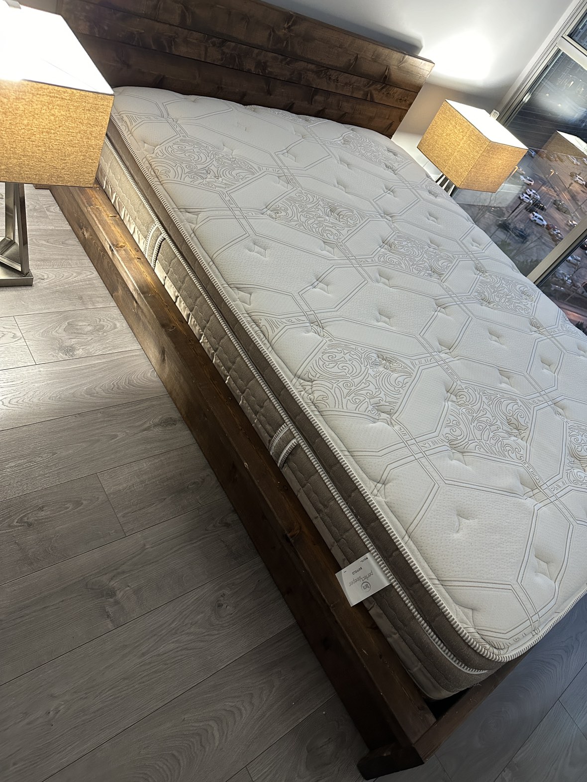 Serta Queen Mattress - MUST GO!!! - photo 3