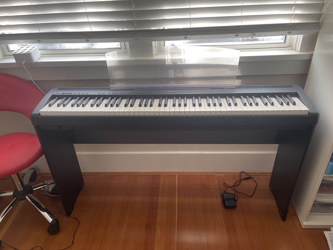 Yamaha P-95B Digital piano