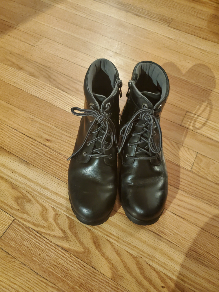 Kodak real leather winter boots , women's size 7