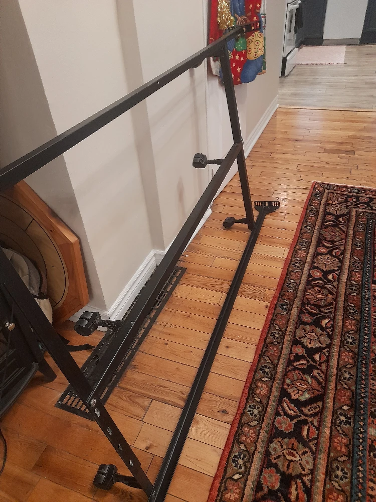 single metal bed frame adjustable to double with wheels - photo 2