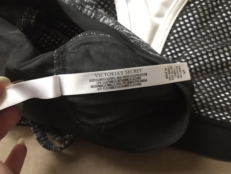 Victoria’s Secret Sport bra, 2-pack image indicator(4)