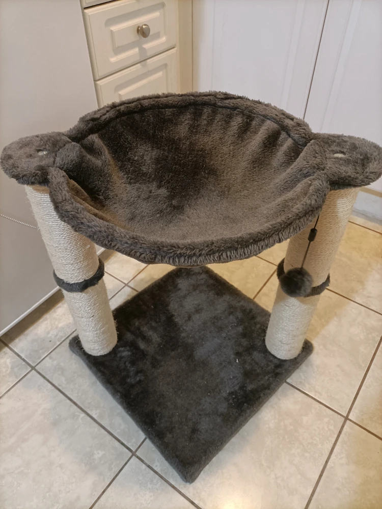 If You Want It, Take It - Pre-loved Cat Hammock Scratcher - photo 2