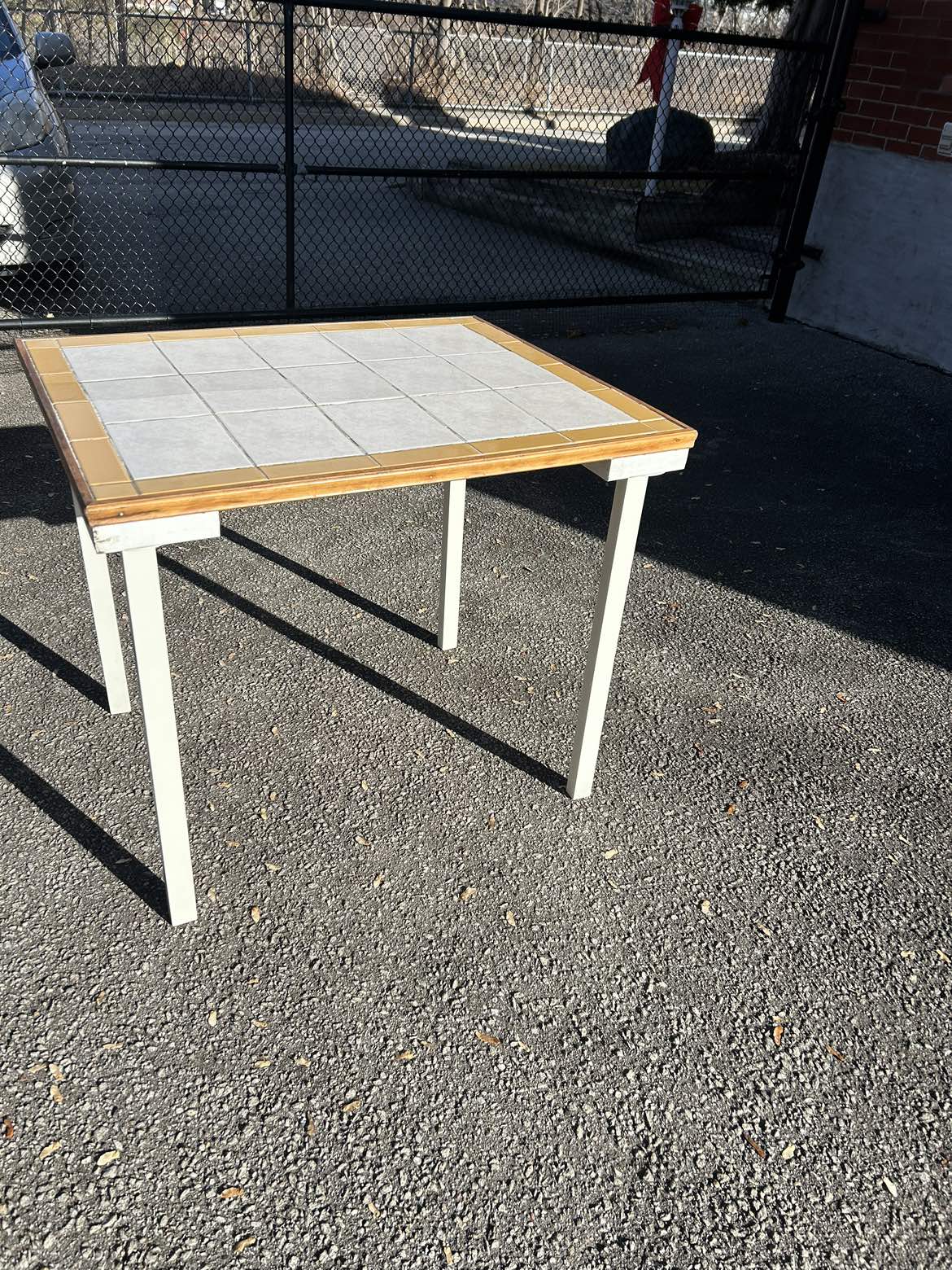 Table thumbnail