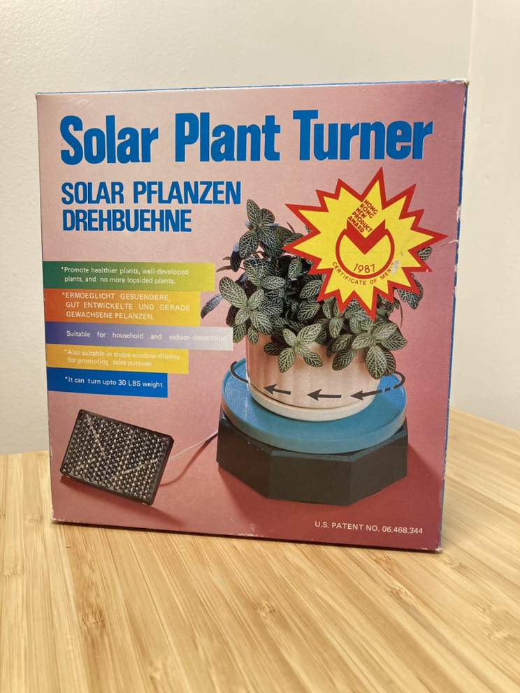 BNIB vintage plant turner 🪴 #freecycle !! thumbnail
