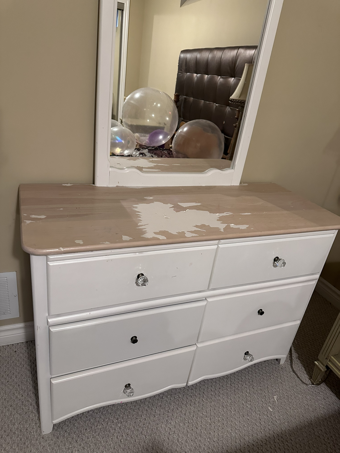 Dresser and side tables - photo 4