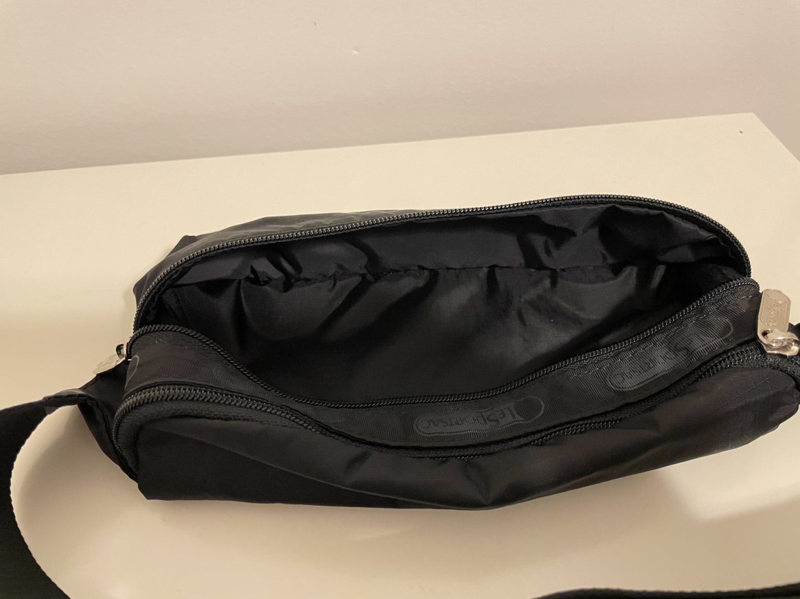 Lesportsac - Double Zipper Belt Bag / Fanny Pack image indicator(4)