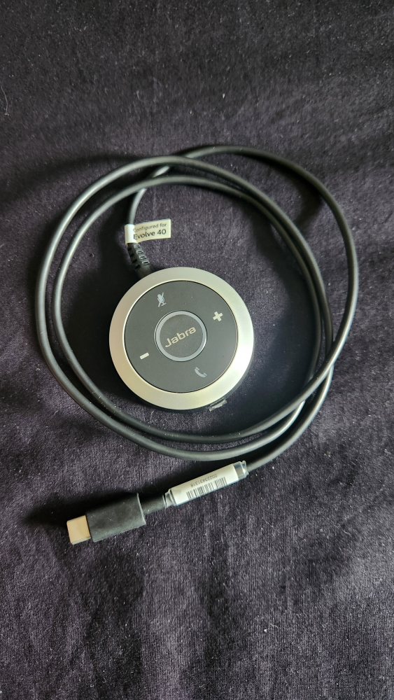 Jabra Evolve 40 Stereo Wired Headset image indicator(4)