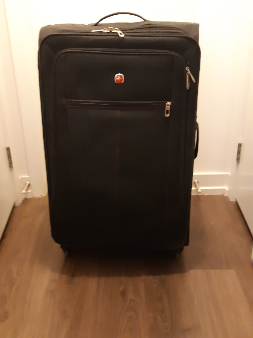 SWISS GEAR LUGGAGE SET - photo 2