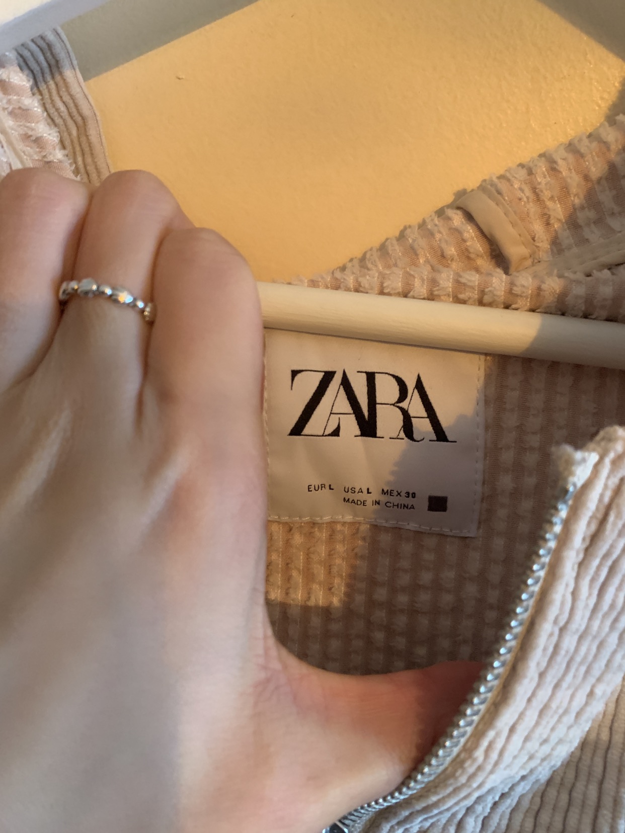 Zara beige hoodie zipup - photo 2