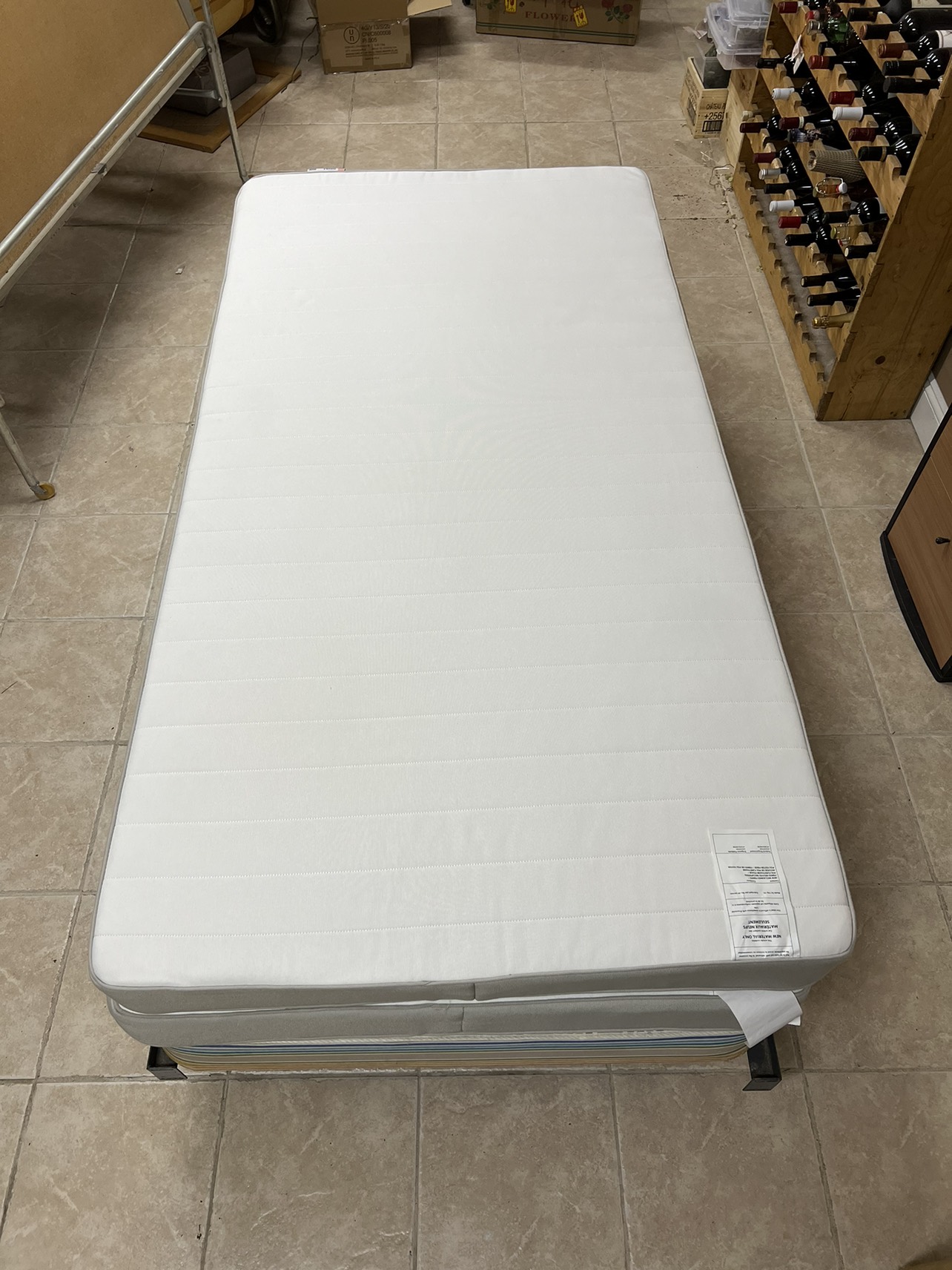 Single Bed Mattresses with Bed frame - photo 2