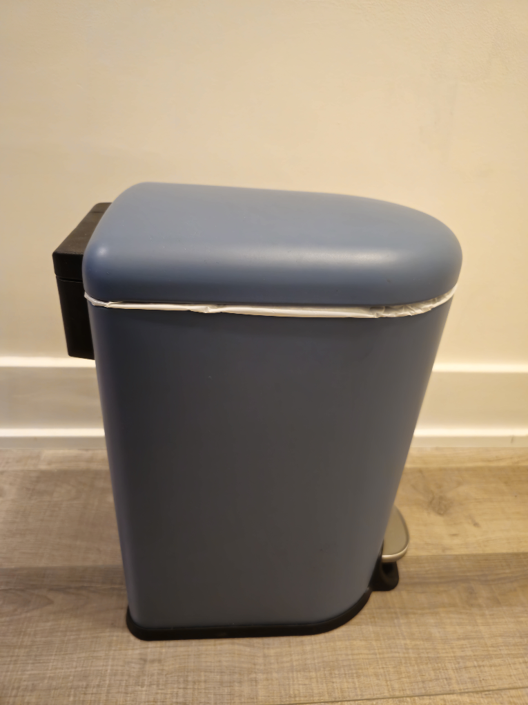 Garbage Can and Bath Garbage Can - photo 3