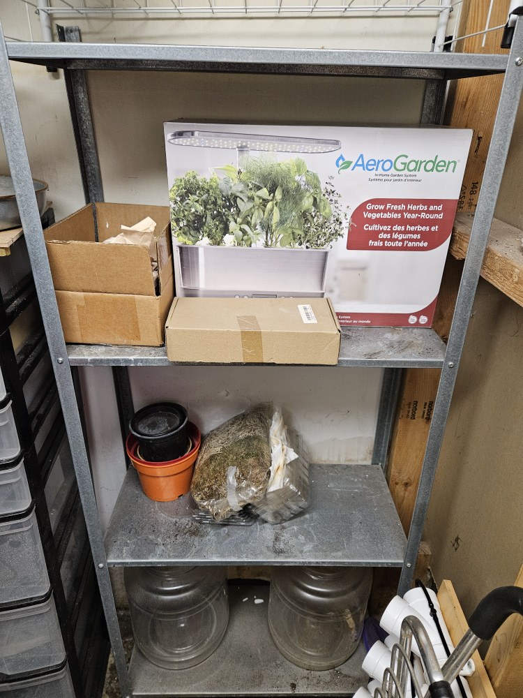 4 shelves storage rack