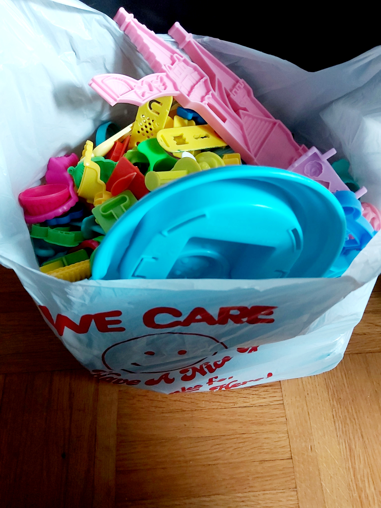 play doh forming sets - photo 2