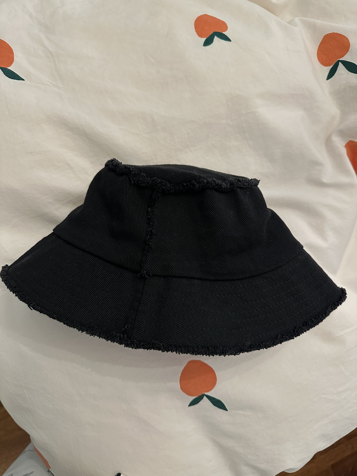 ☃️❤️ urban outfitters black distressed bucket hat thumbnail