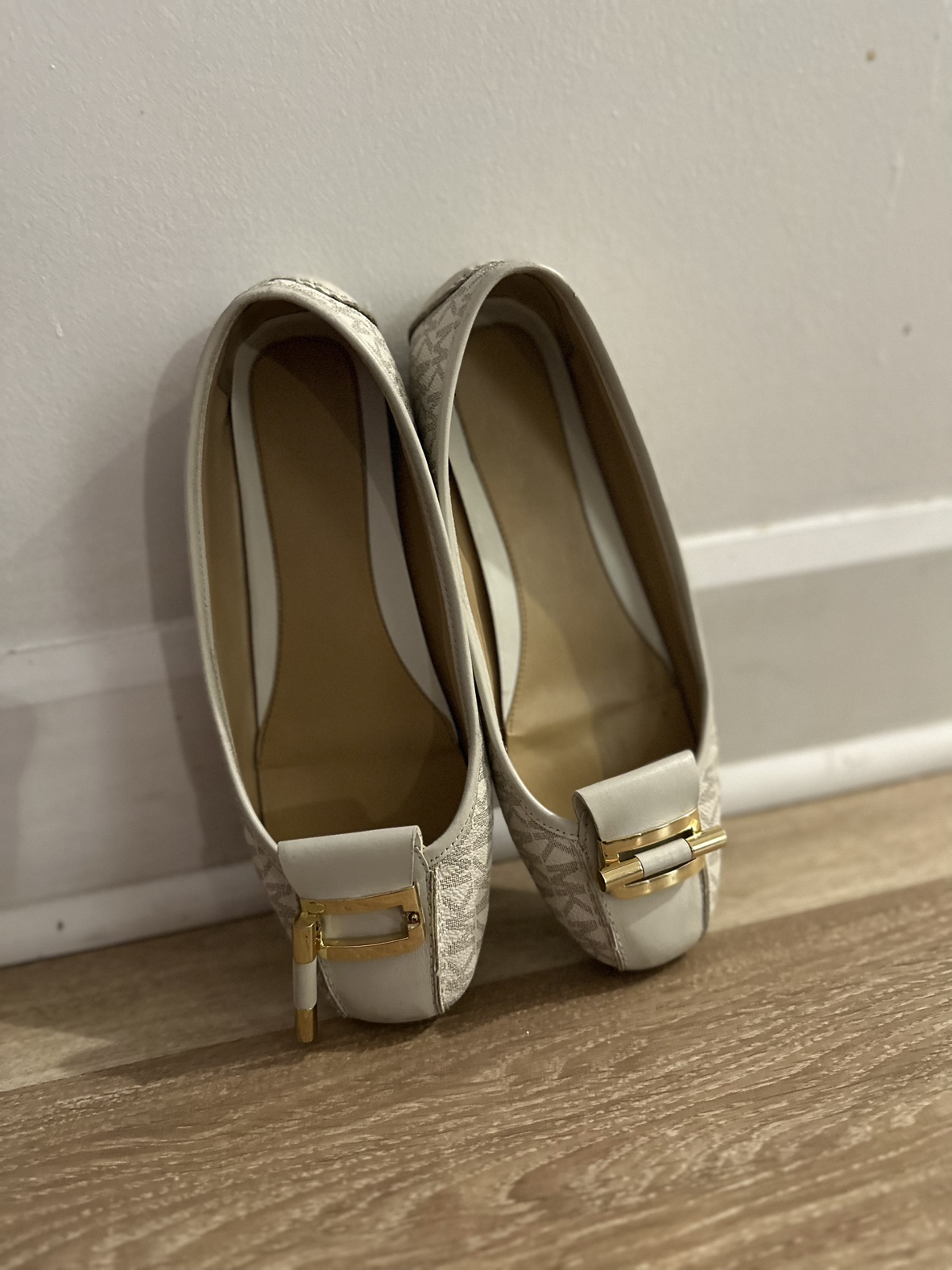 Female shoes - photo 2